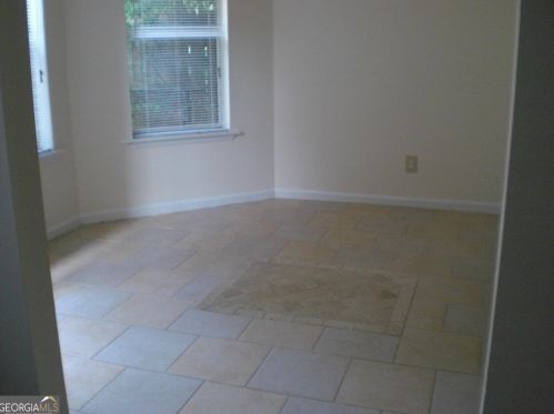 1651 Rolling Hills Trl, Conyers GA  30094-2566 exterior