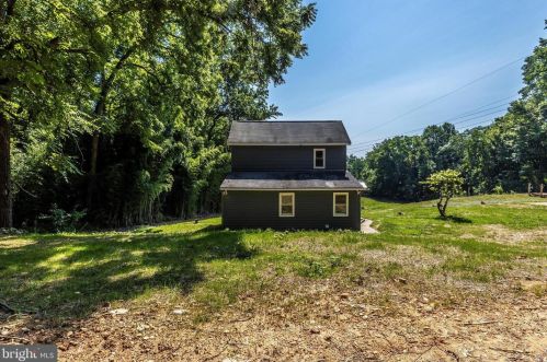 11629 Baugher Rd, Graceham MD  21788-2300 exterior