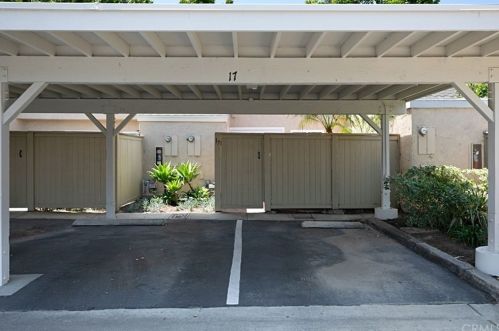 17 Woodfern, Irvine CA  92614-5457 exterior