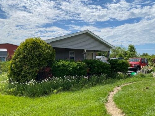 956 County Line Rd, Sollitt, IL 60401-3401
