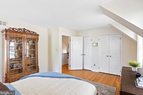 4 Firestone Ct, Princeton NJ  exterior