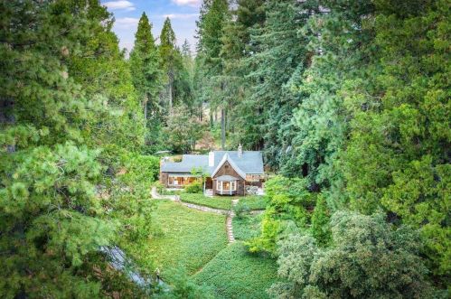 11780 Lower Colfax Rd, Grass Valley, CA 95945-8694