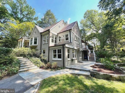 1118 Dl Dr, Silver Spring MD 20910-1601 exterior