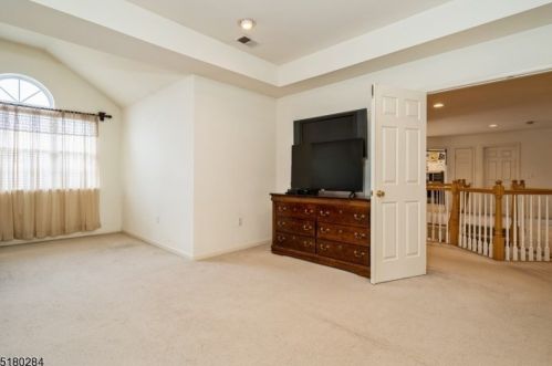 37 Dorset Dr, Hackettstown NJ  07840-5010 exterior