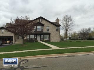 744 Kresswood Dr, Volo, IL 60050-6439