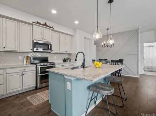 9437 58th Pl, Denver CO  80238 exterior