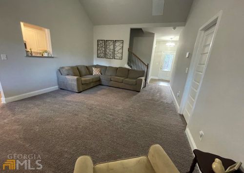 870 City Pond Rd, Barnesville, GA 30204-3110