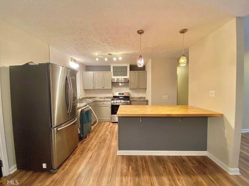 1765 Stag Dr, Conyers GA  30012-3642 exterior
