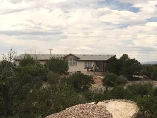 12 K St, Penrose, CO 81240-9252