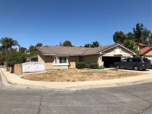 20135 San Vicente Cir, Walnut, CA 91789-1844