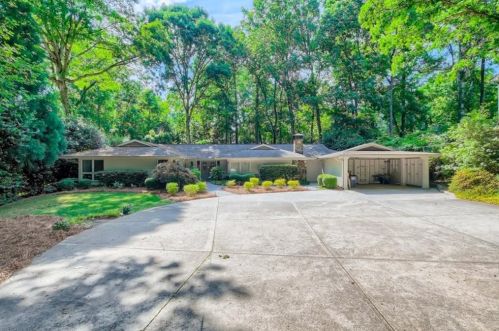 7090 Glenridge Dr, Atlanta, GA 30328-2629