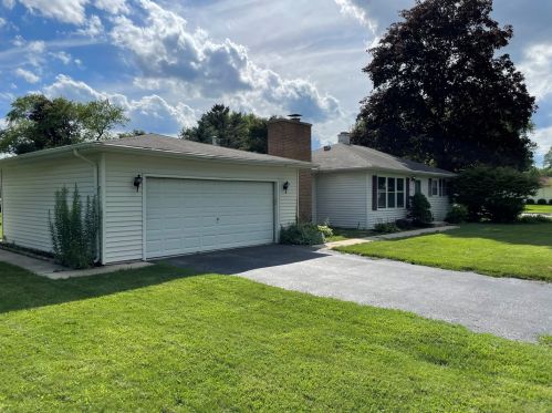 2507 Campbell St, Rolling Meadows IL  60008-1611 exterior
