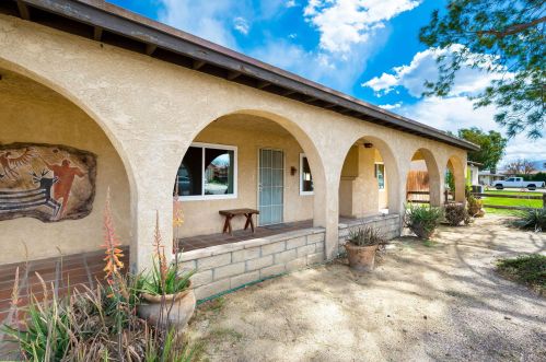 45386 Elm St, Indio, CA 92201-3745