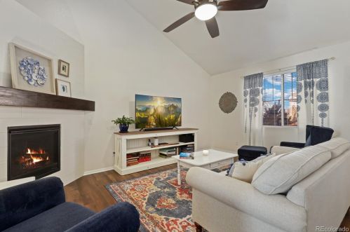 80 Newbern Way, Aurora CO  80018-1728 exterior