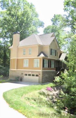 424 Harris Manor Dr, Atlanta GA  30311-2118 exterior