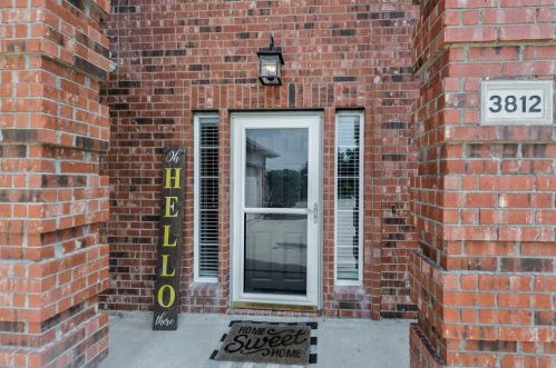 3812 Cedar Creek Ln, Garland, TX 75048-6113