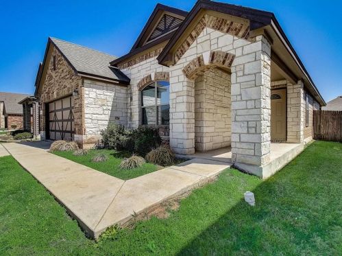 12313 Dwight Eisenhower St, Webberville TX  78653-3934 exterior