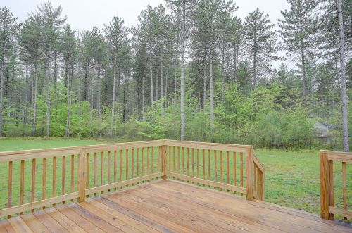 10 Christopher St, Fryeburg, ME 04037-4363