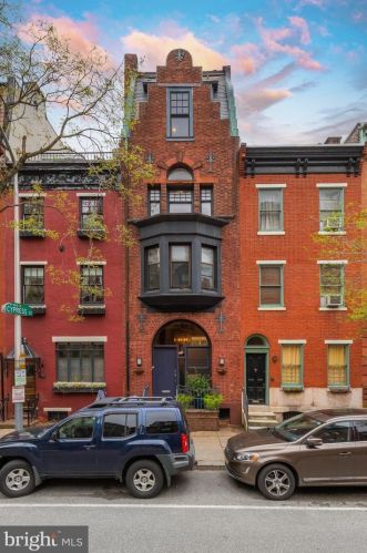 317 18th St, Philadelphia PA  19103-1239 exterior