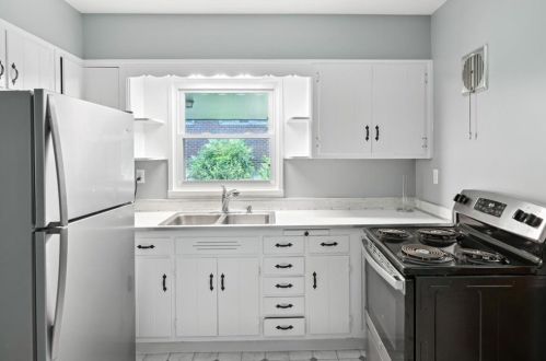 2234 Maxwell Dr, Atlanta GA  30311-5504 exterior