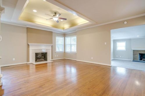 5727 El Campo Ave, Fort Worth TX  76107-4639 exterior