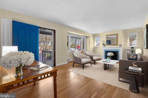 2202 Dennis Ave, Silver Spring MD  20902-4147 exterior