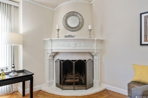 1306 Gilman Ave, San Francisco CA 94124-3243 exterior