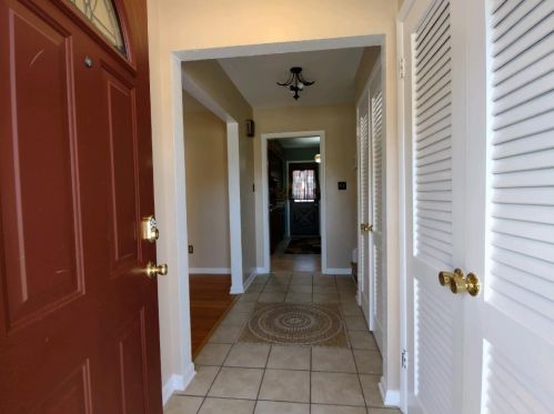 530 56th Pl, Gary, IN 46410-2037