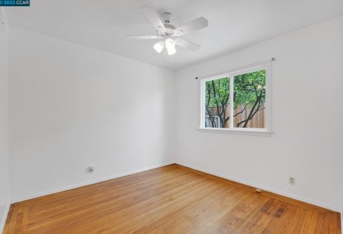 2378 Charlotte Ave, Concord CA  94518-2511 exterior