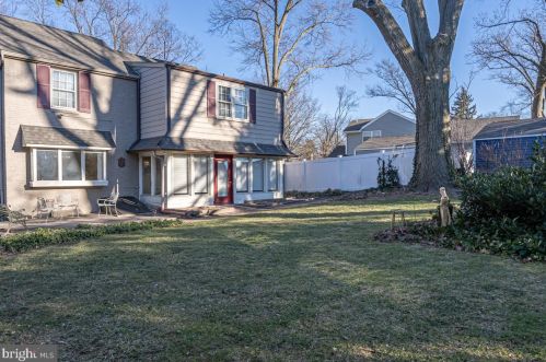 456 Gladstone Ave, Tavistock NJ 08033-4005 exterior