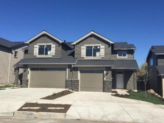 20786 Comet Ln, Bend, OR 97701-3402