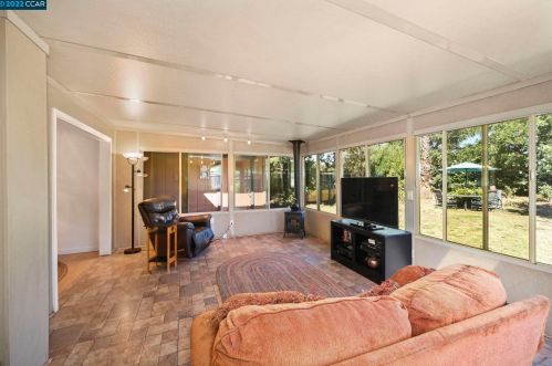 2345 Belmont Rd, Concord CA  94520-3411 exterior