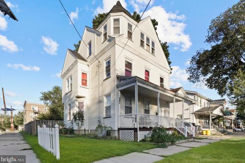 902 Revere Ave, Trenton, NJ 08629-2605