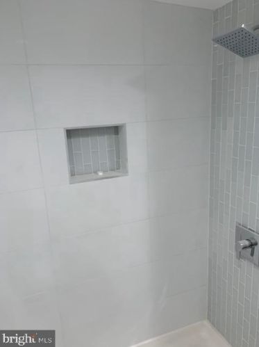 2024 4 St, Philadelphia PA 19122-1508 exterior