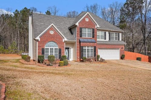 200 Edinburgh Ln, Porterdale, GA 30016-7823