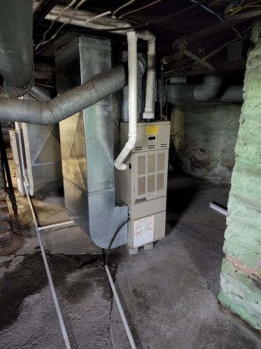 40 Ferndale Ave, Cincinnati OH 45216-1317 exterior