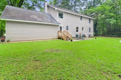 100 Bent Arrow Dr, Stockbridge GA  30281-4839 exterior