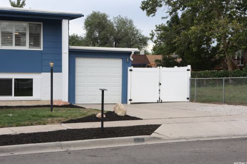 621 Hilo St, Sandy, UT 84070-0902