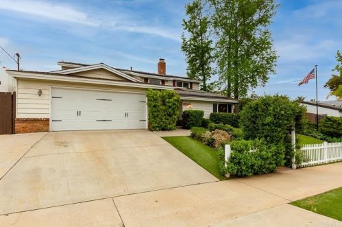 1533 Greenfield Dr, El Cajon, CA 92021-3513