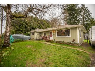 926 Ogden Rd, Wood Village, OR 97060-9397