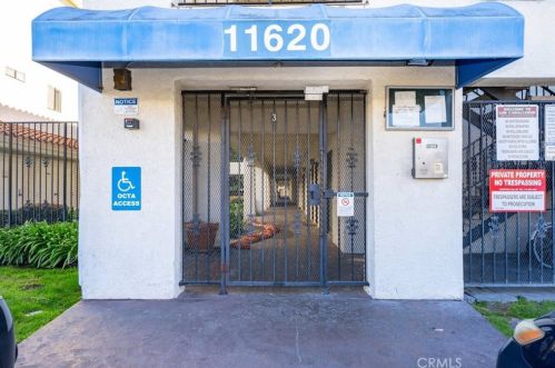 11620 Warner Ave, Santa Ana CA  92708-2536 exterior