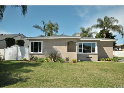 10261 Newville Ave, Downey, CA 90241-3036