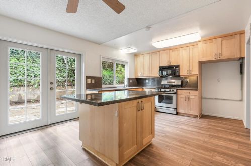 4212 Addington Dr, Anaheim CA  92807-2801 exterior