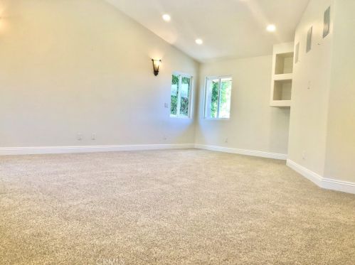 473 Country Hill Rd, Anaheim CA  92808-1353 exterior