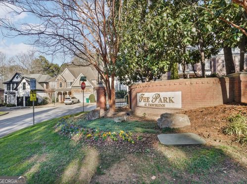 155 Fieldsborn Ct, Atlanta GA  30328-1039 exterior