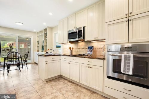 13908 Zeigler Way, Silver Spring MD 20904-1160 exterior