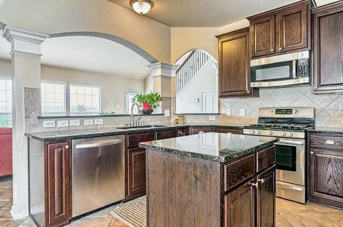 22007 Castle Hawk Trl, Richmond TX  77407-5557 exterior