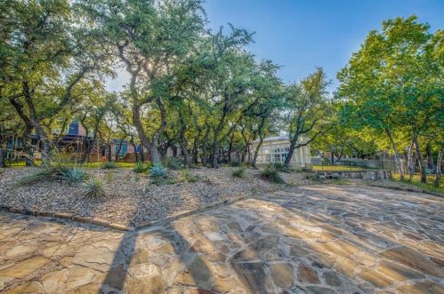 9301 Dosier Cv, Fort Worth TX  76179-3284 exterior