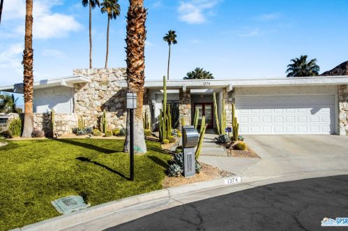 1374 Malaga Cir, Palm Springs, CA 92264-9518