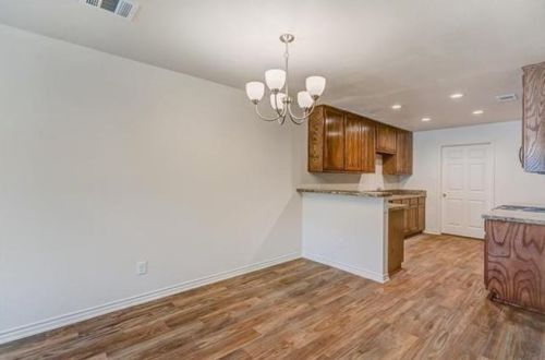 1101 Broadway Ave, Fort Worth TX  76104-1029 exterior